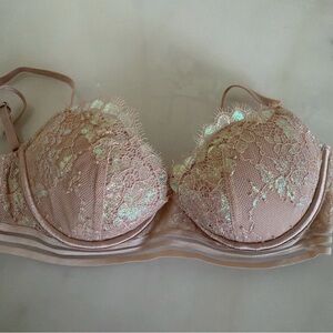 Victoria's Secret Blush Lace Bra